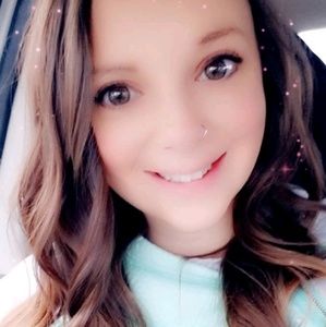 Meet your Posher, Glenna